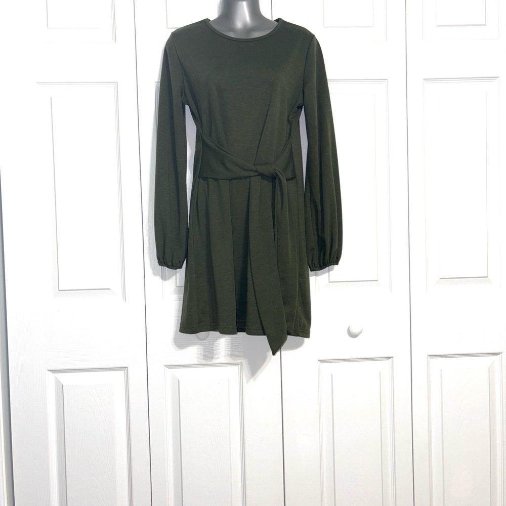 Tobrief, Olive Green Long Sleeve Dress with tie, Medium